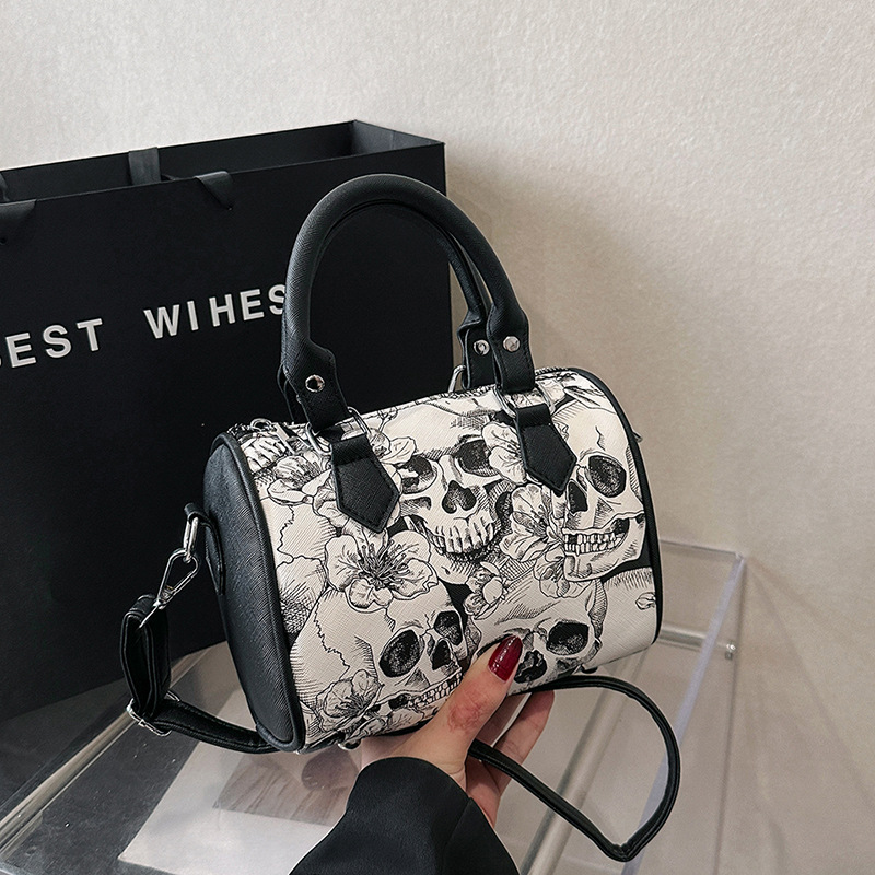 New Boston women's bag niche fashion skull print personalized handbag dh910320090