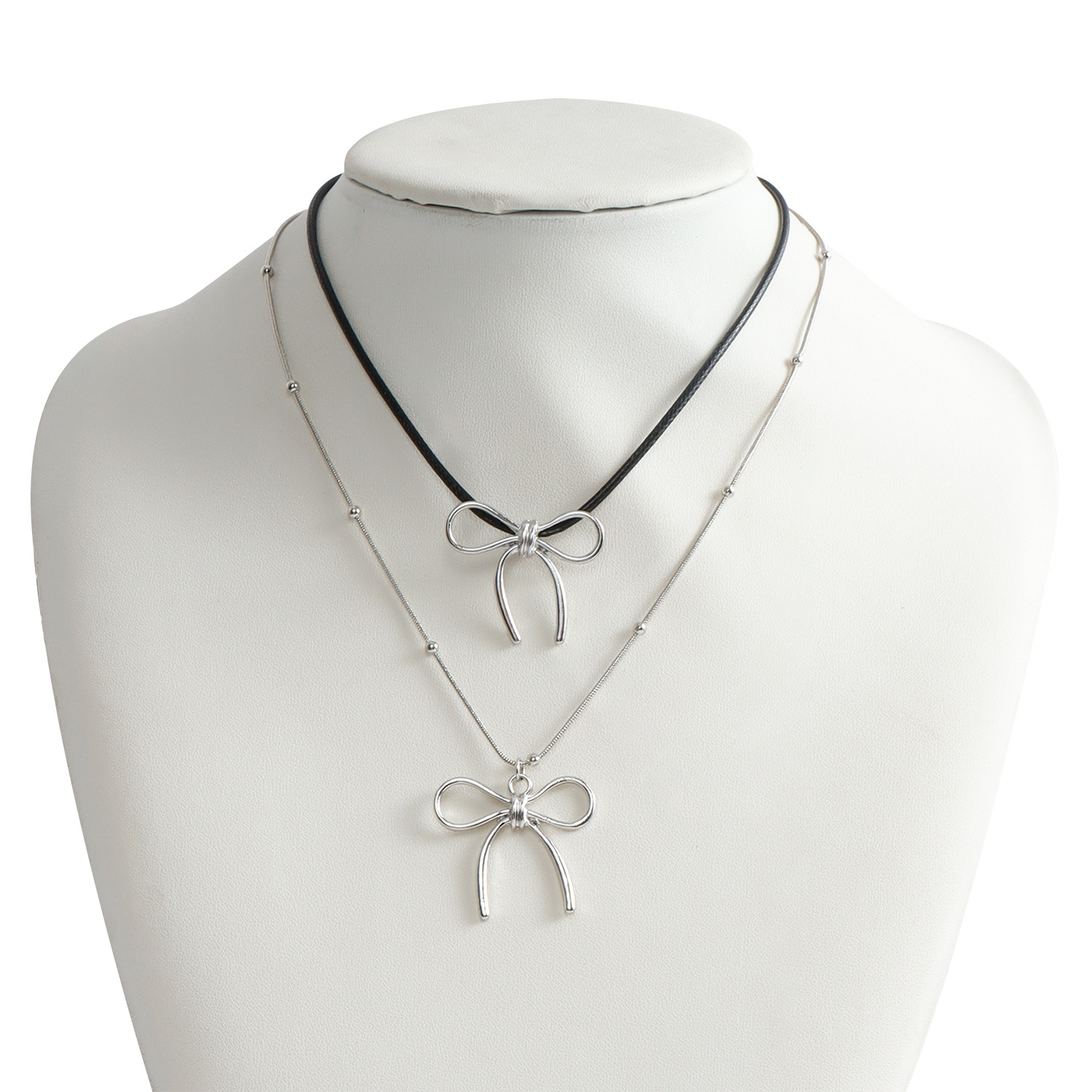 Elegant Double Layered Necklace for Sweet Cool Girls Chic Layering Statement Piece Butterfly Pendant Necklaces For Women Choker Silver Plated Y2K Jewe