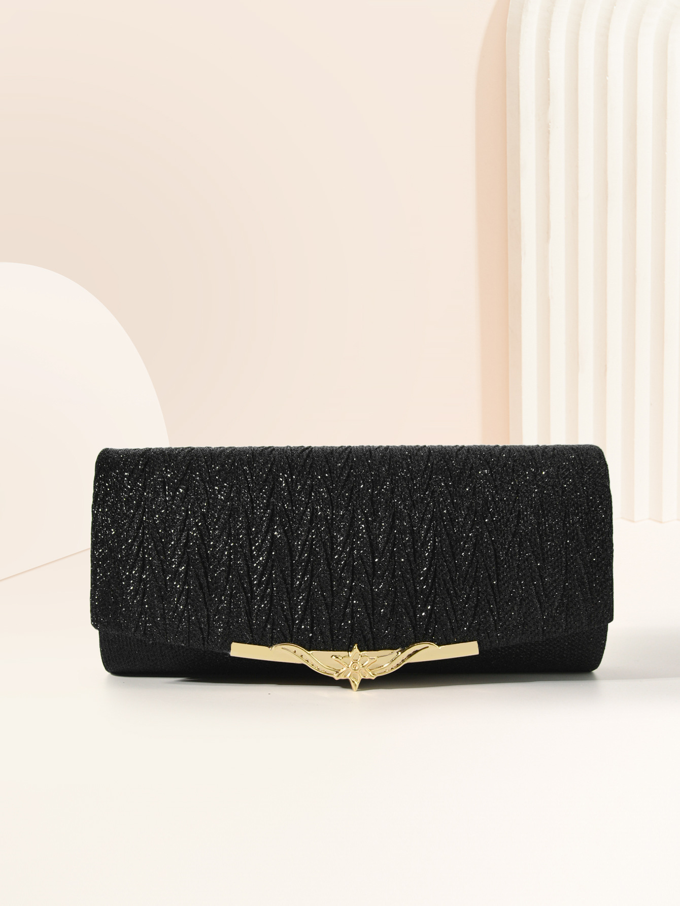 European and American fashion women's crossbody bag Pleated metal stripes Glitter Clutch bag