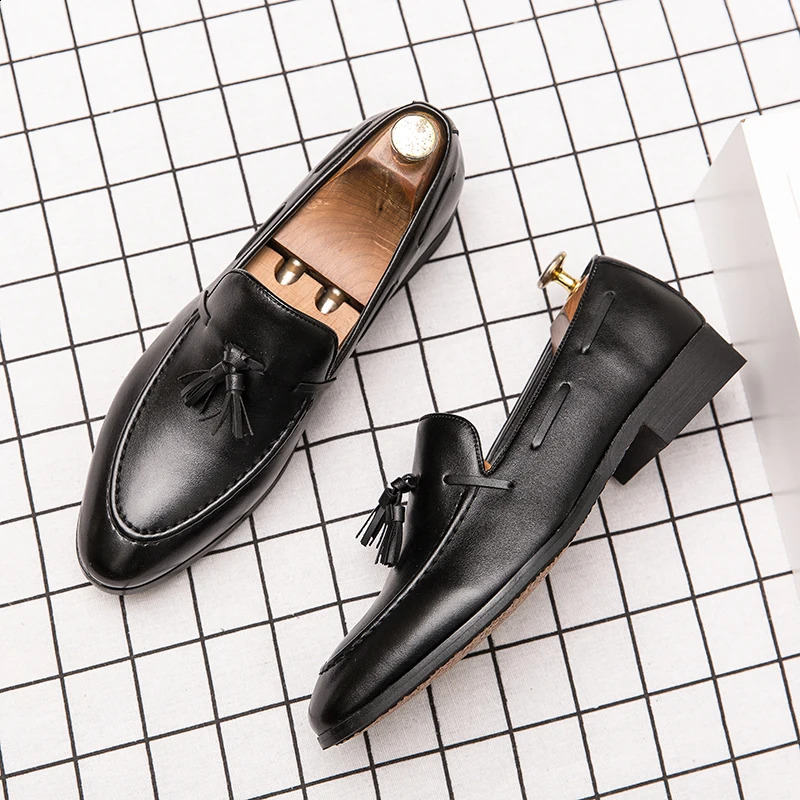 Classic Tassel Business Summer Mens Leisure Dress New Loafers Fashion Outdoor Driving Shoes 240906