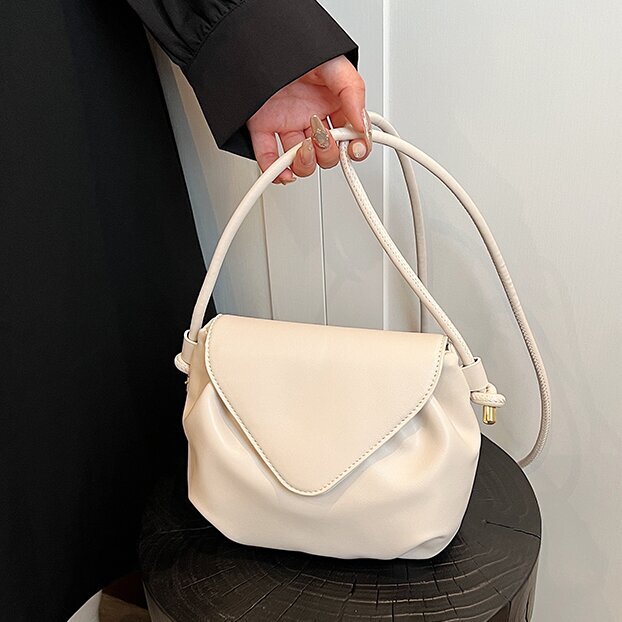 This year's popular summer niche design white for women 2024 new versatile crossbody cloud bag