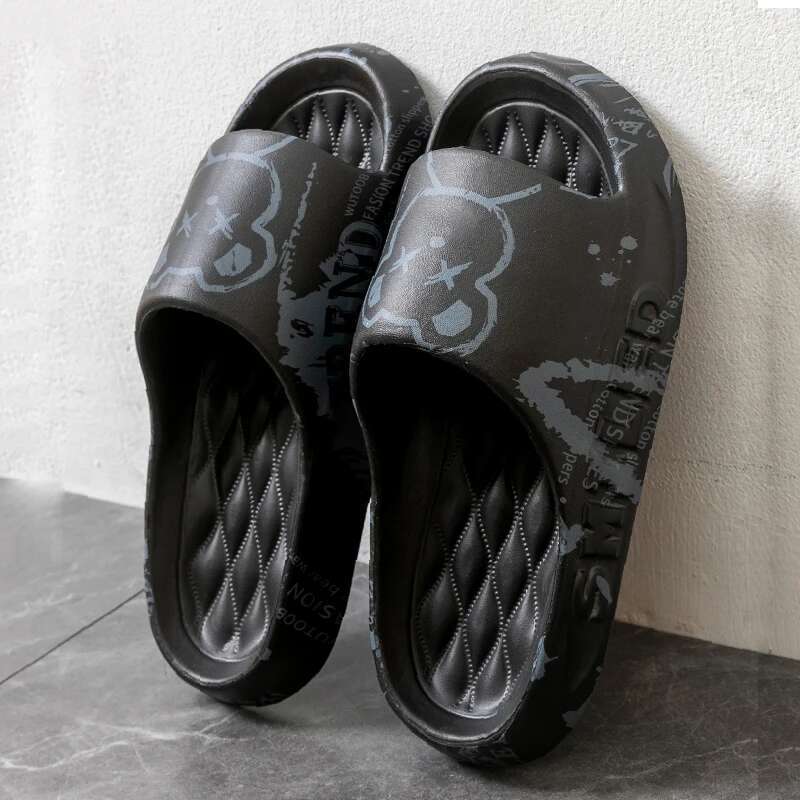 Fashion Summer Cartoon Bear Men Home Shoes Gent Non-Slip Soft Indoor Slides Lithe Cosy Sandals Couple Slippers Women Flip Flops 204