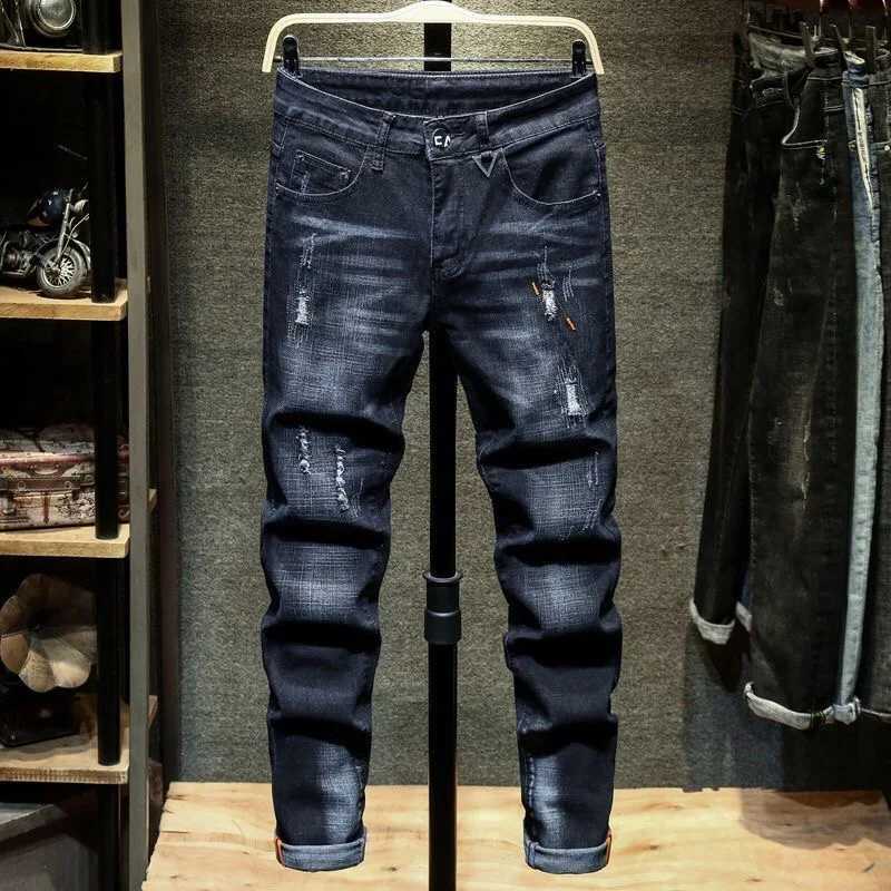 2024 Spring/Summer New Fashion Trend Tear Elastic Leg Mens Casual Ultra Thin Comfortable Breathable High Quality Jeans X2410261