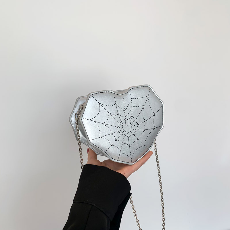 2025 Designer Summer Sier 3 Decoration Bag for Girls 2024 New Crossbody Love Chain Mini Key Wallet