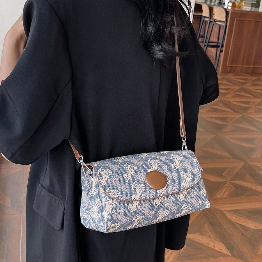 armpit women 2024 new high-end fashion printed shoulder bag, versatile crossbody bag for commuting