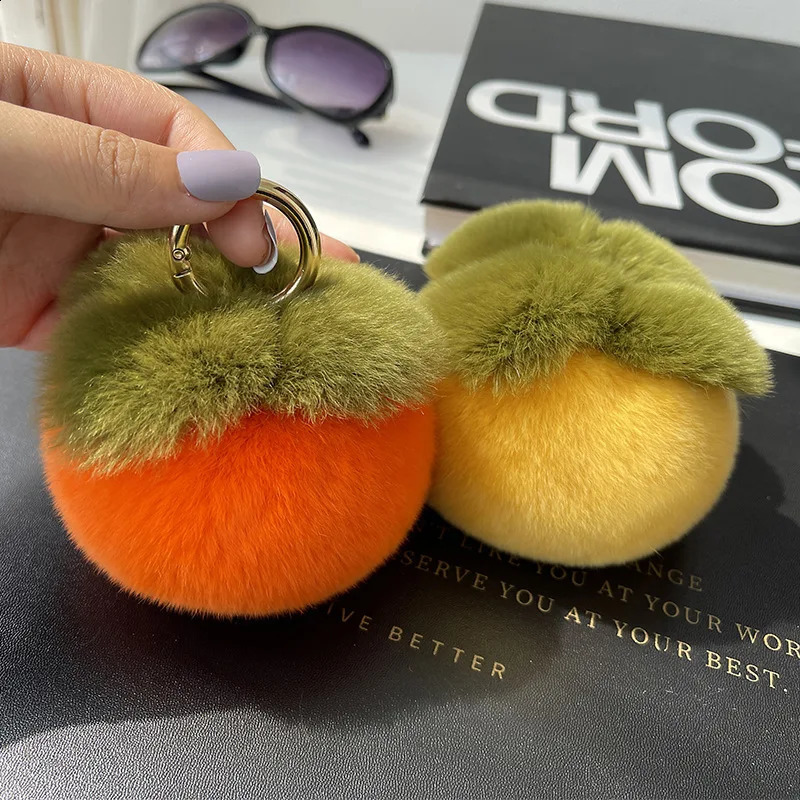 Cute fur peach keychain for car keys high-quality plush fruit keychain Kawaii soft keychain 240909