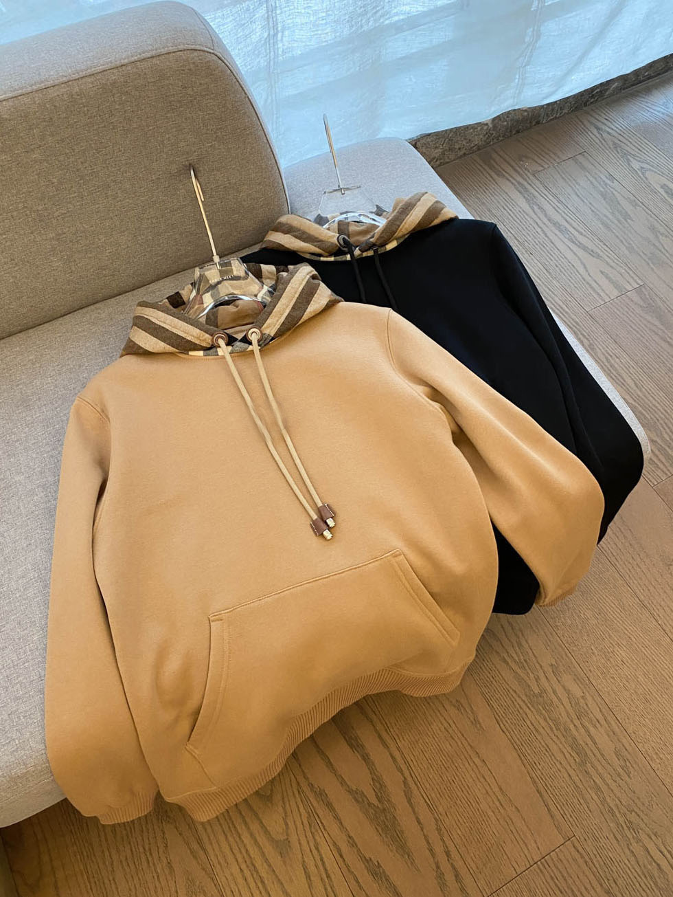 Mens Hoodie Designer Pullover Men and Women hoodies Sweatshirts Sweater Street Wear Loose Hooded Couple High Quality Cotton Clothing