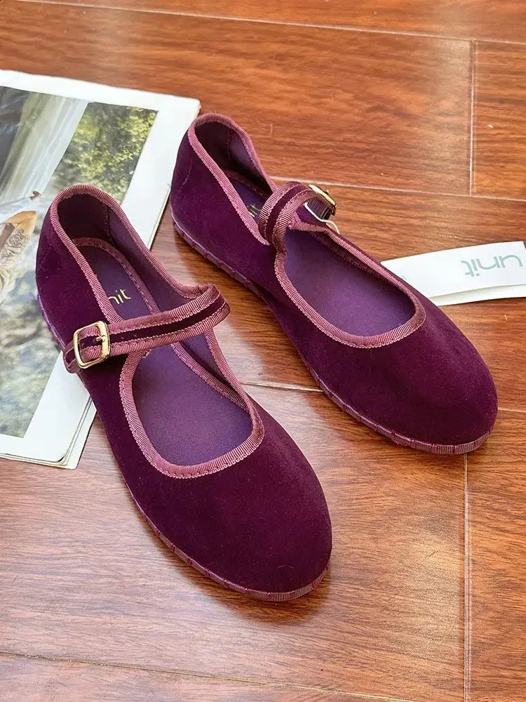 Elegant Mary Janes Flats Women Black Buckle Strap Shallow Casual Ballet Shoes Ladies Spring Autumn Canvas Loafers 240906