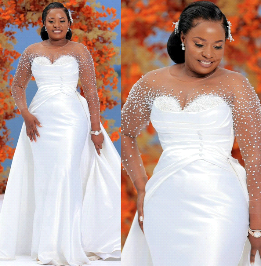 Gorgeous Sparkly Crystals Scoop Neck Wedding Dress with Detachable Train Aso Ebi Long Sleeves Plus Size Bridal Gowns bc19439 0909