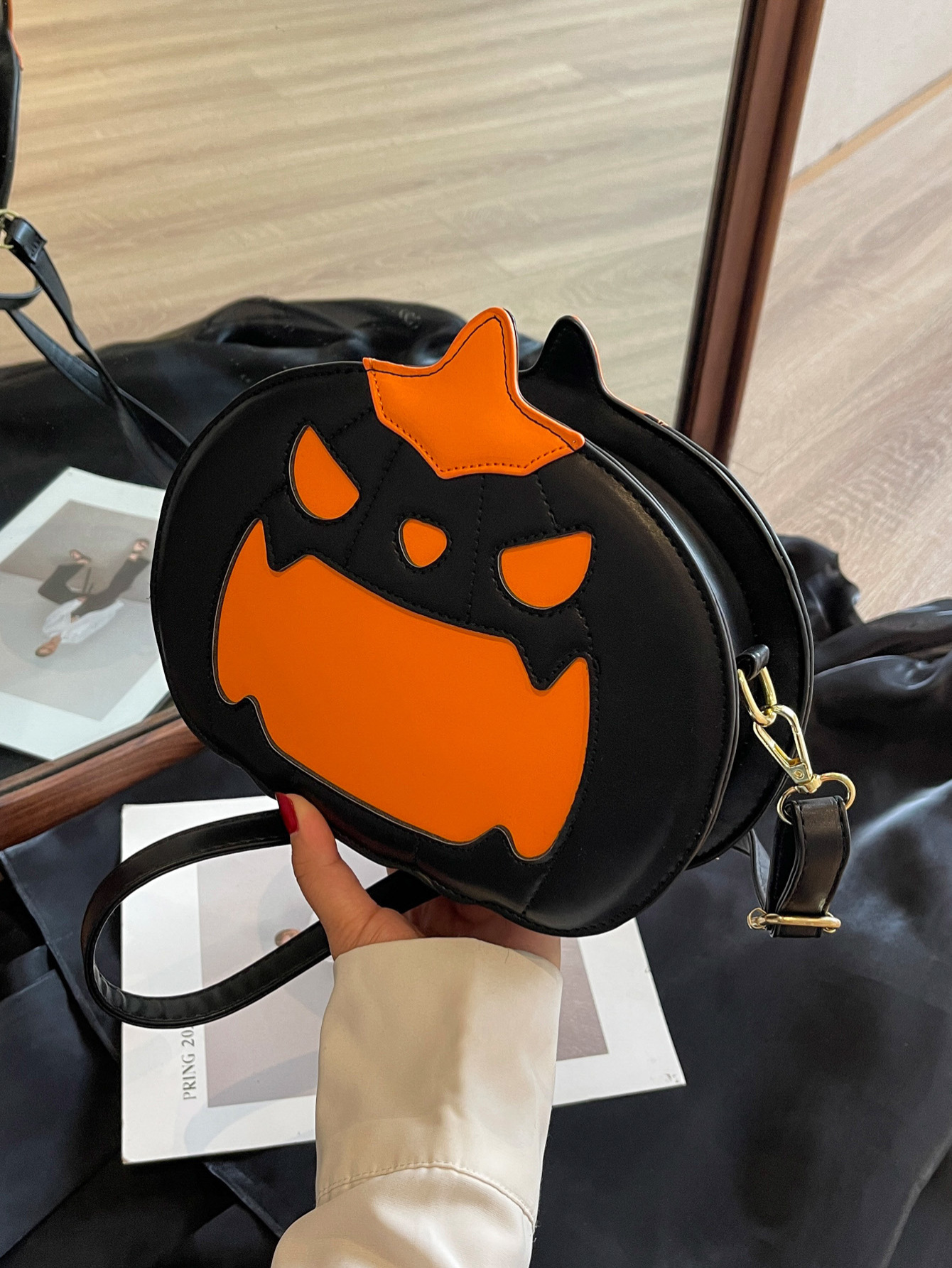 2025 Designer Halloween Quirky 3 Creative Pumpkin Trendy and Cool Cartoon One Shoulder Bag