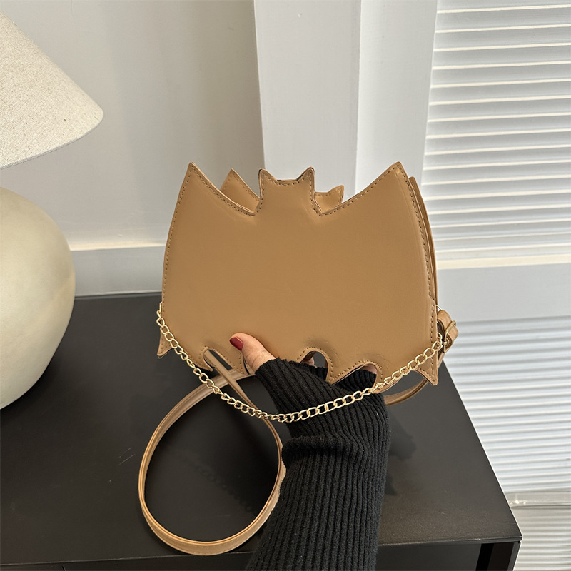 Fashionable design single shoulder crossbody stylish solid color bat simple texture small square bag dh5727163