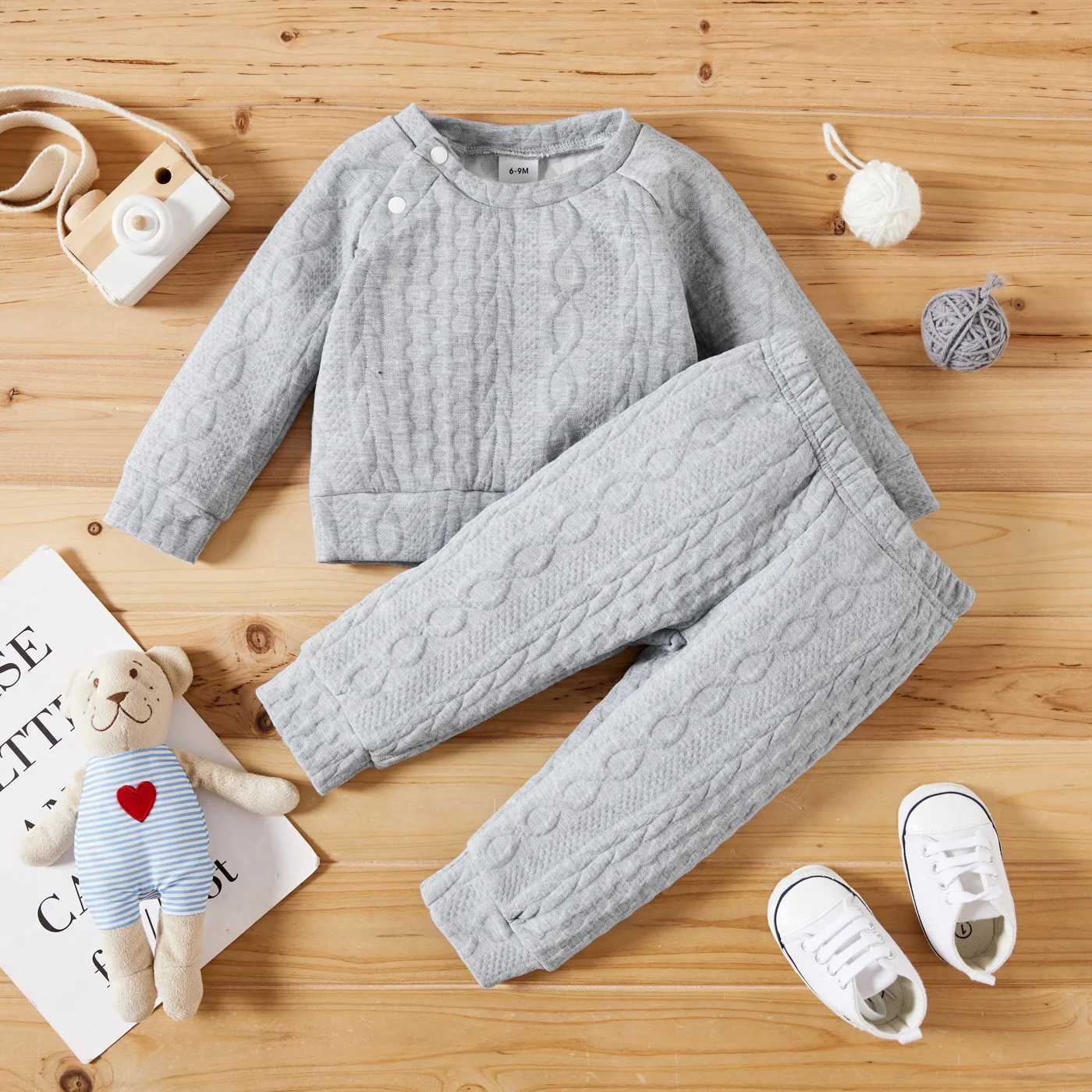 Clothing Sets 7 Colors Newborn Baby Girl Boy Clothes Set Solid Color Long Sleeves Top+Pants 2PCS Outfits Leisure Sport Autumn Winter Costume H241126