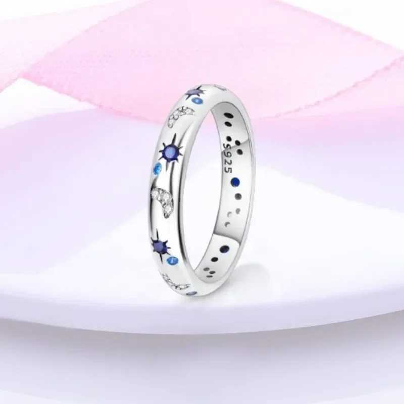 2023 New Celestial Blue Sparkling Moon Sun Star Crystal Ring for Women Fashion Elegant Stackable Finger Band Party Jewelry GiftsX240909