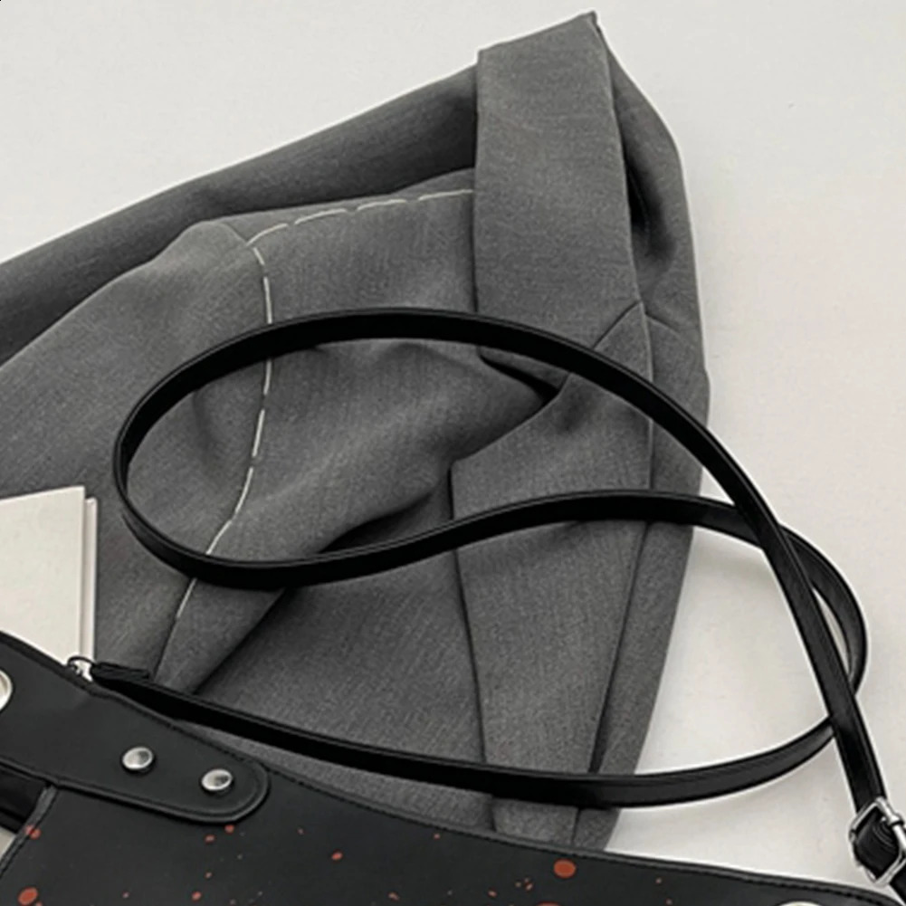 Womens Terrifying Cross body Bag PU Leather Gothic Clutch Wallet Adjustable Shoulder Strap Knife shaped Handbag Halloween Outdoor 240909