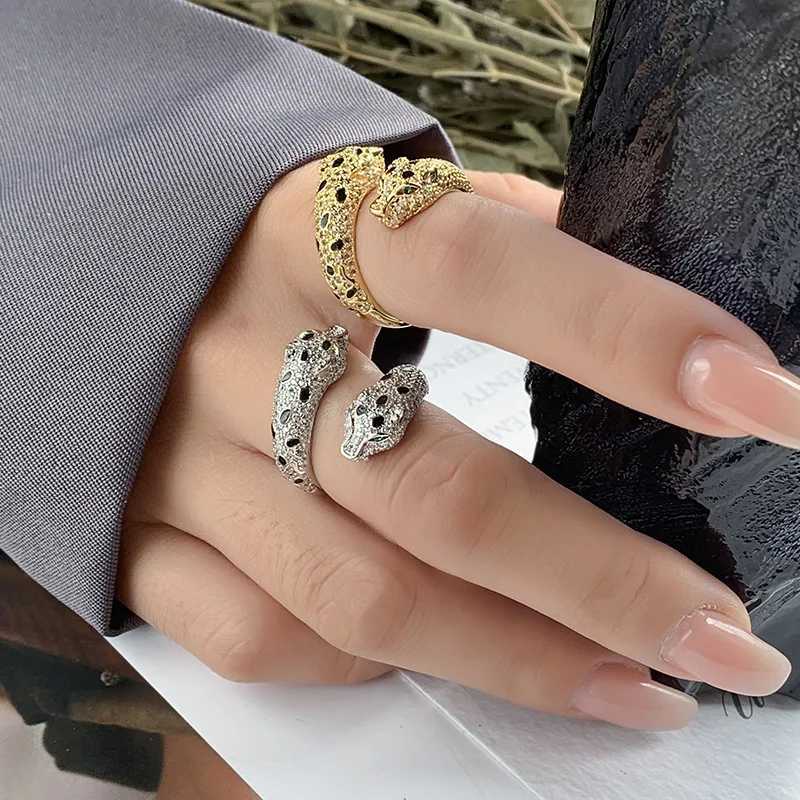 2024 New European and American Retro Leopard Ring Fashion Personality Luxury Diamond W240909