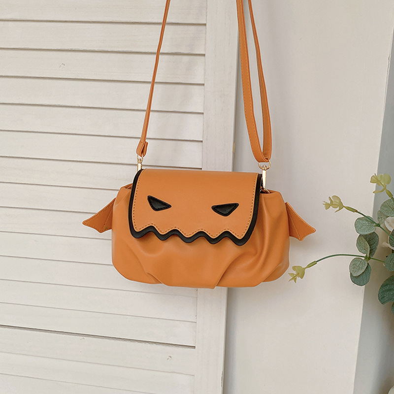 2025 Designer Fun 3 Pumpkin Halloween Fashion Color Contrast Personalized Creative Shoulder Bag