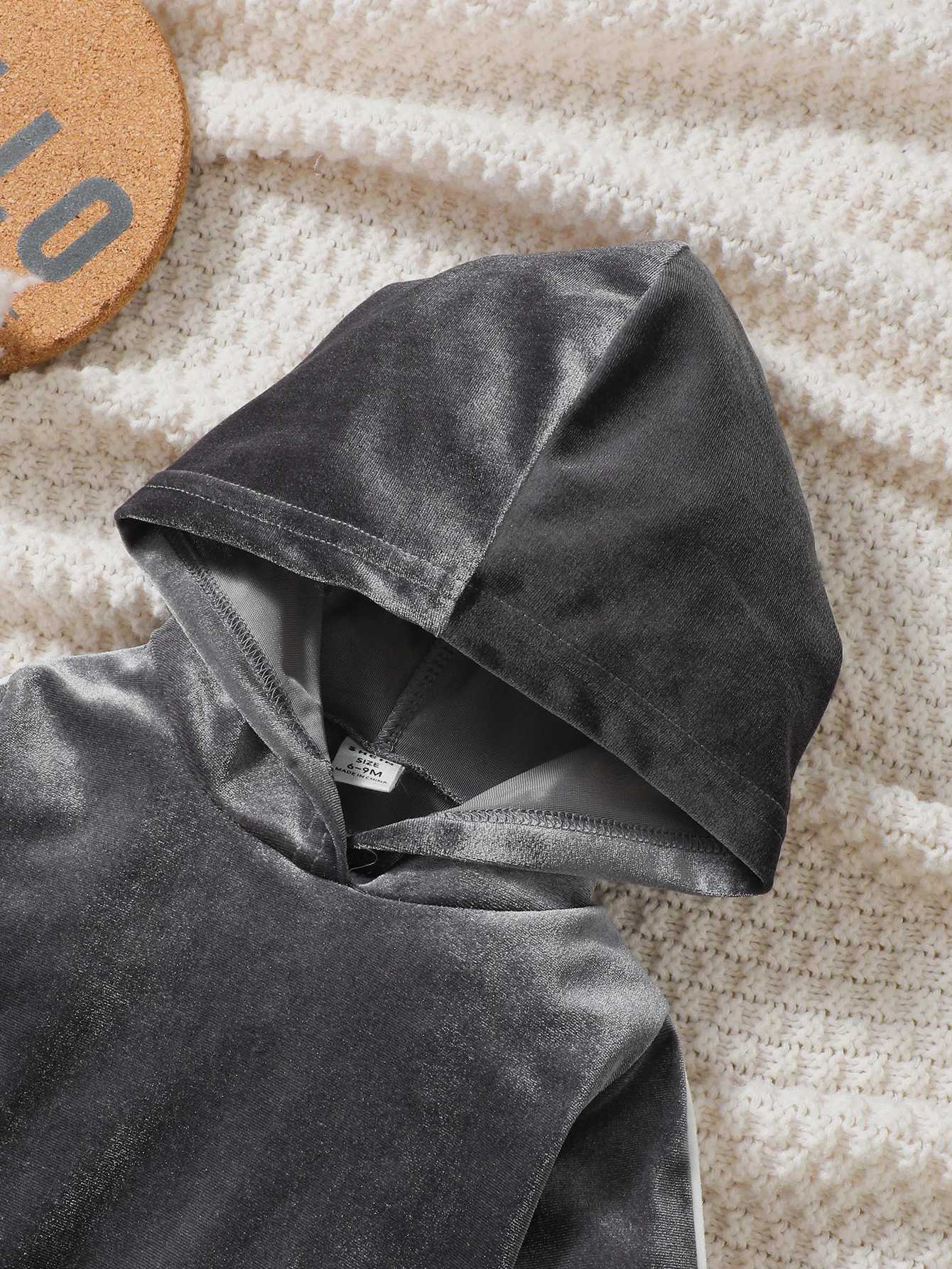 Clothing Sets Autumn And Winter Male Baby Smooth Velvet Suit Hooded Matching Color Hoodie Elastic Waist Trousers Sports Casual Two-Piece Set H241126