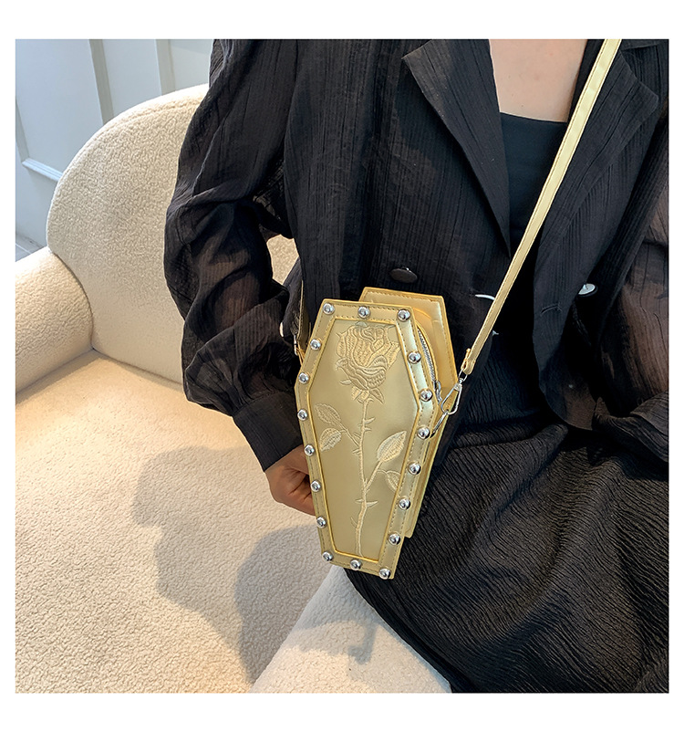 2025 Designer fashion 3 dark New personality trend women's tide crossbody shoulder bag women