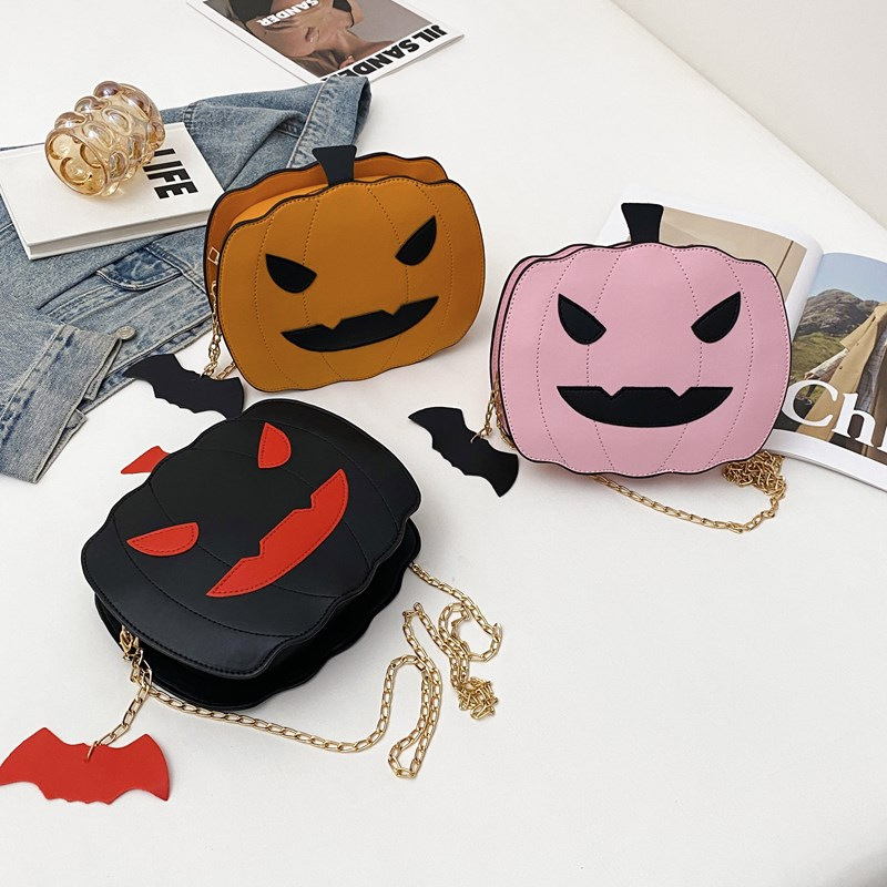 2025 Designer parody version 3 Korean pumpkin bat fun and quirky personality cartoon shoulder bag
