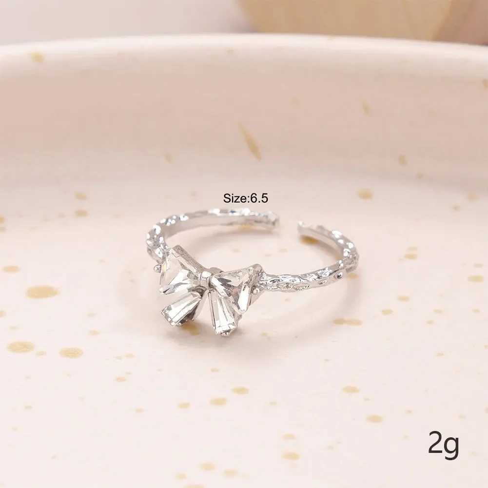 Fashion Cute Edition Bow Ring with Adjustable Opening Alloy Ring Niche Simple Sweet Ring Womens Jewelry StoreXJ250412