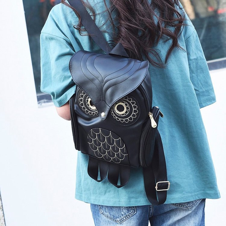 Owl Enchantress Flap Backpack Fashionable PU Leather Daypack with Quirky Shape - Perfect for Halloween Night & Cosplay Parties dh910320090