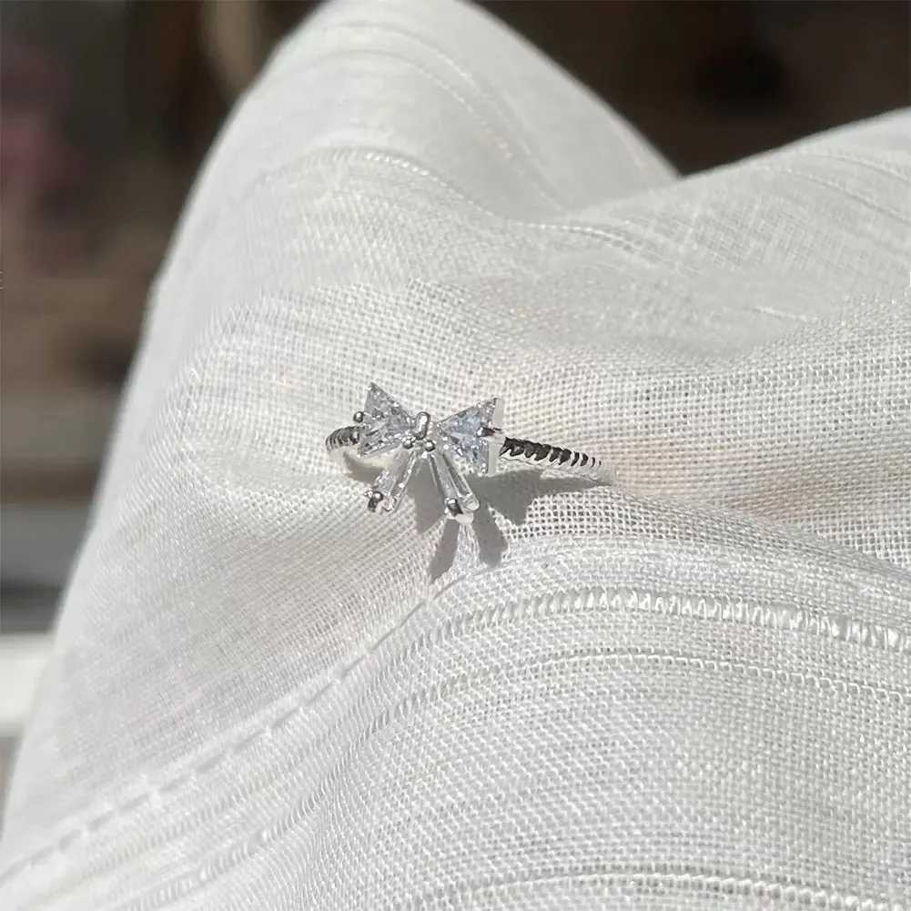 Fashion Cute Edition Bow Ring with Adjustable Opening Alloy Ring Niche Simple Sweet Ring Womens Jewelry StoreXJ250412
