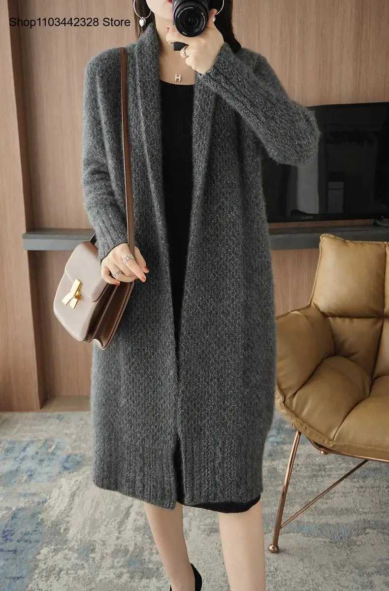 Womens autumn and winter thick medium loose cardigan wool sweater knitted jacket casual knitted sweater W240909