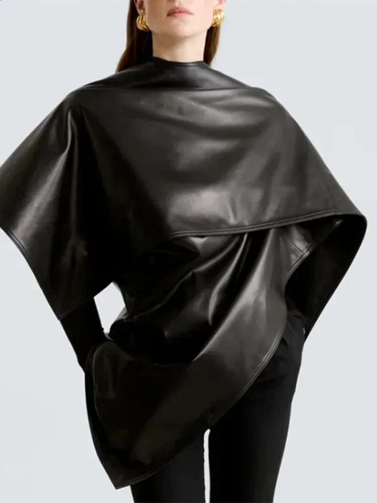 Fashion shawl black leather womens jacket fashion long sleeved Oneck casual short winter street 240906