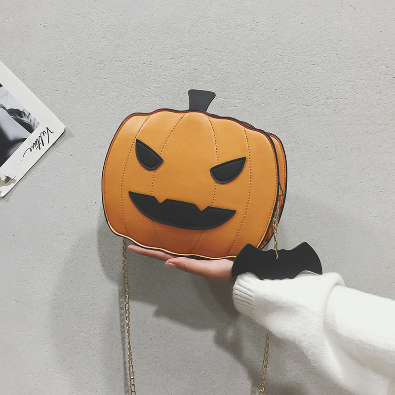 2025 Designer Pumpkin 3 Shaped Funny Crossbody Bag, Halloween Party Coin Purse, Trendy Ghost Chain Shoulder Bag , Purse,