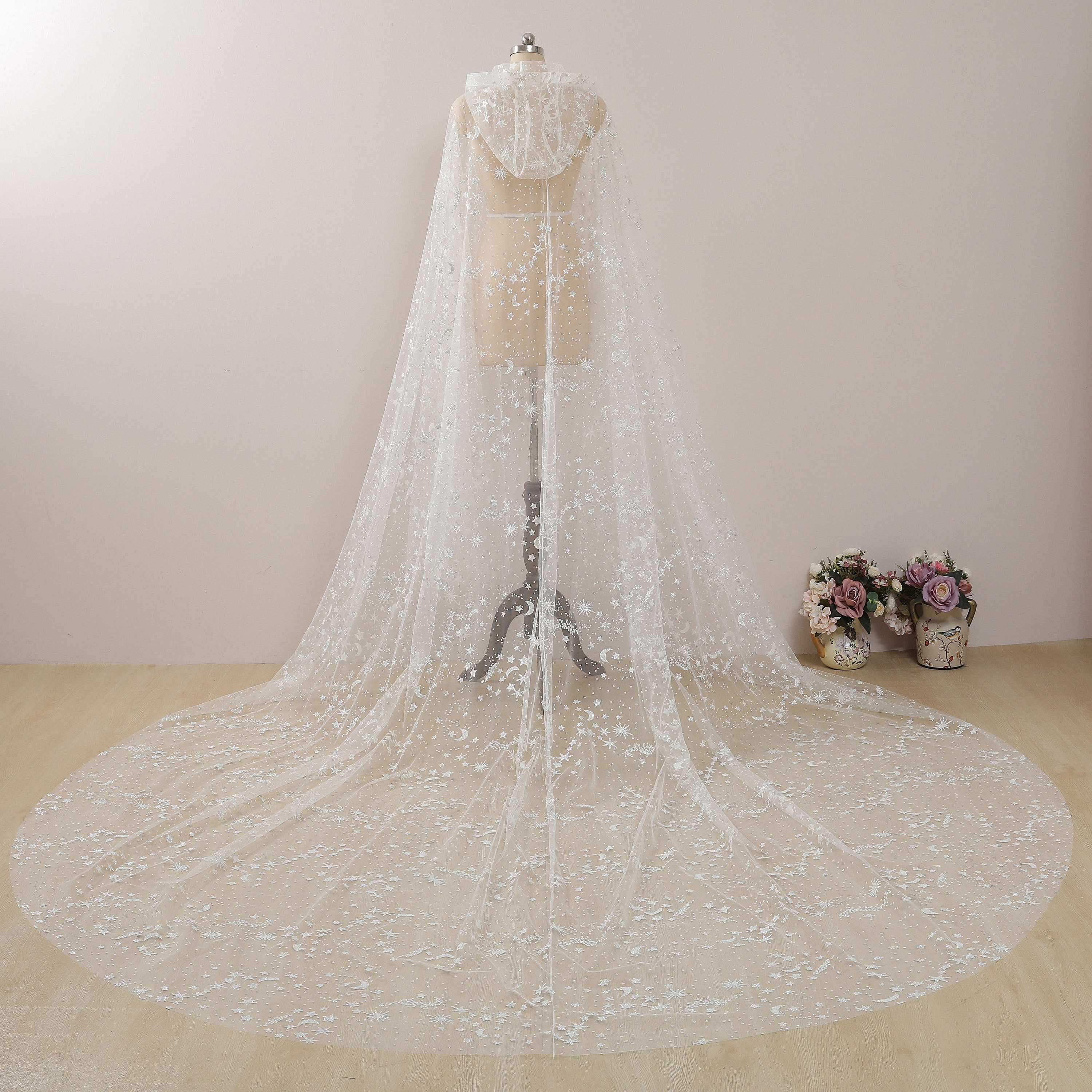 One Layer Wedding Veil With Comb Lace Edge Bridal Veils Ivory Appliqued Cathedral Wedding Veils Hair Accessories For Bride