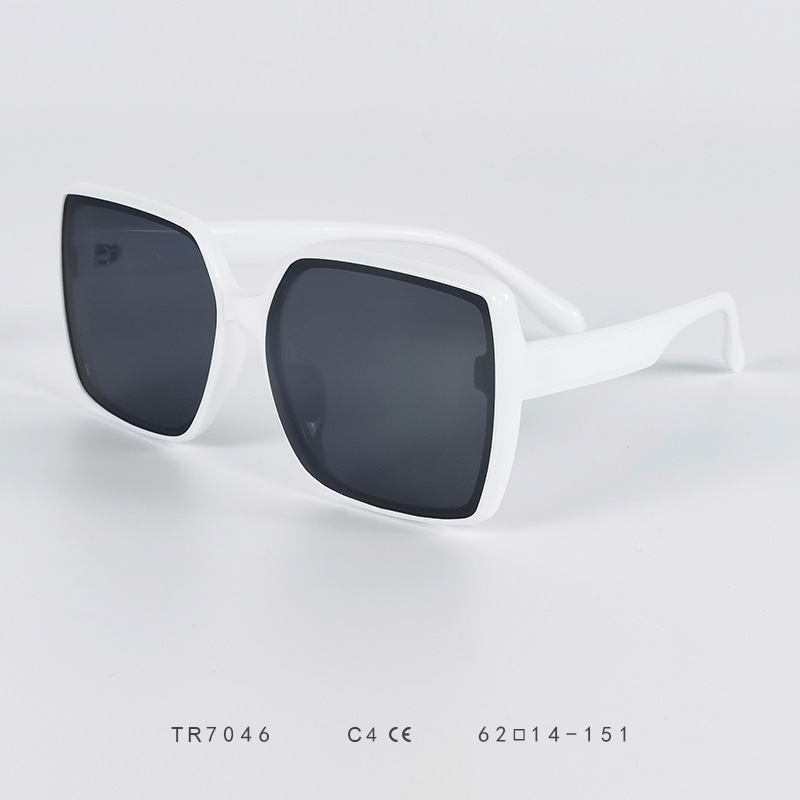 DS 7046 Top luxury Sunglasses polaroid lens designer womens Mens Goggle senior Eyewear For Women eyeglasses frame Vintage Metal Sun Glasses With Box