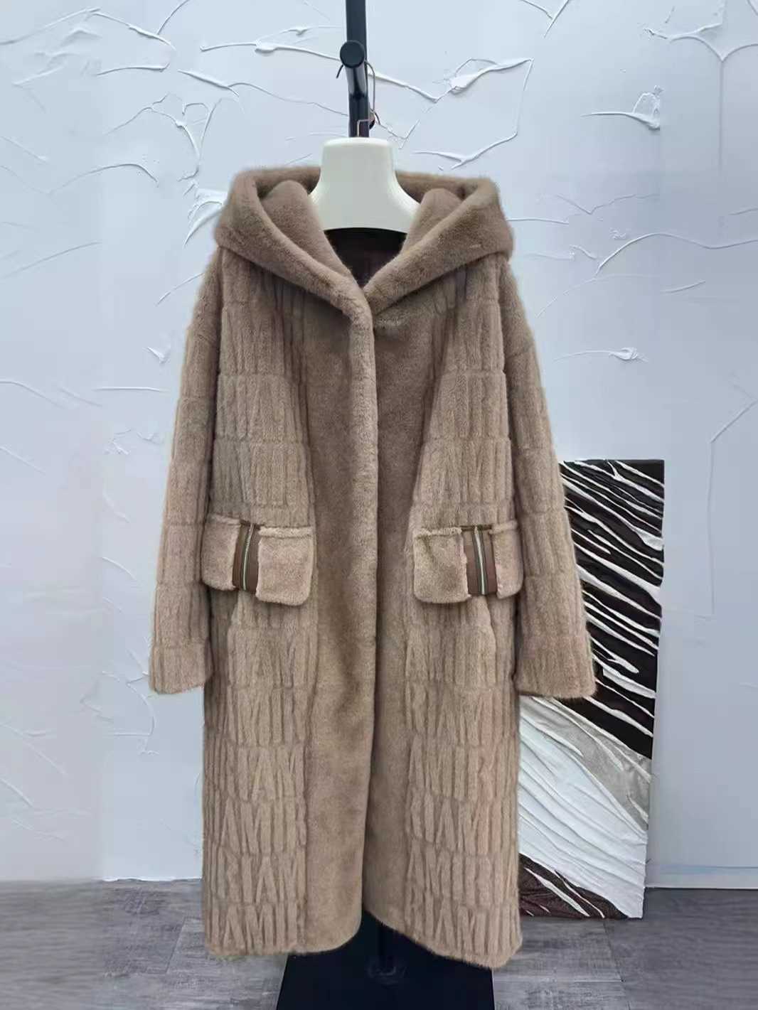 Hooded fur coat Loose slimming long Golden Sable fur onesie 2024 new warm long coat CL240827