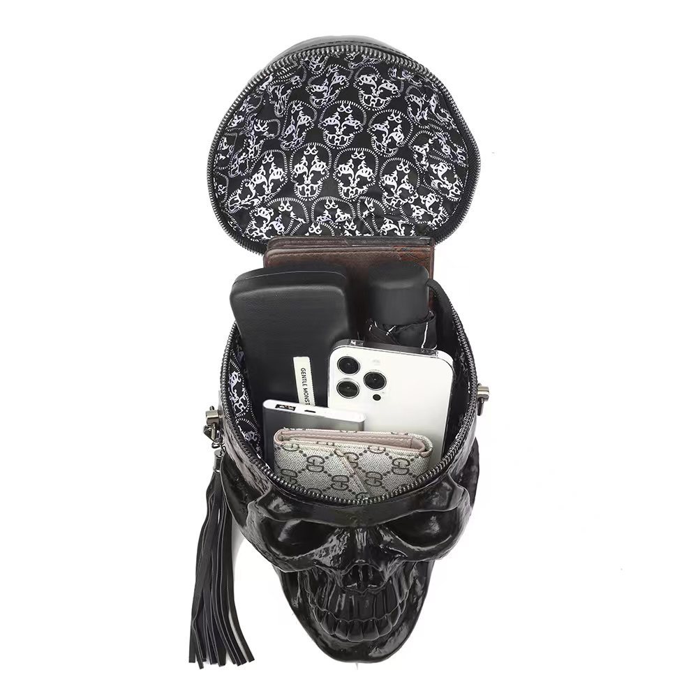 2025 Designer European American 3 and fashion casual personalized three-dimensional skull head single shoulder bag
