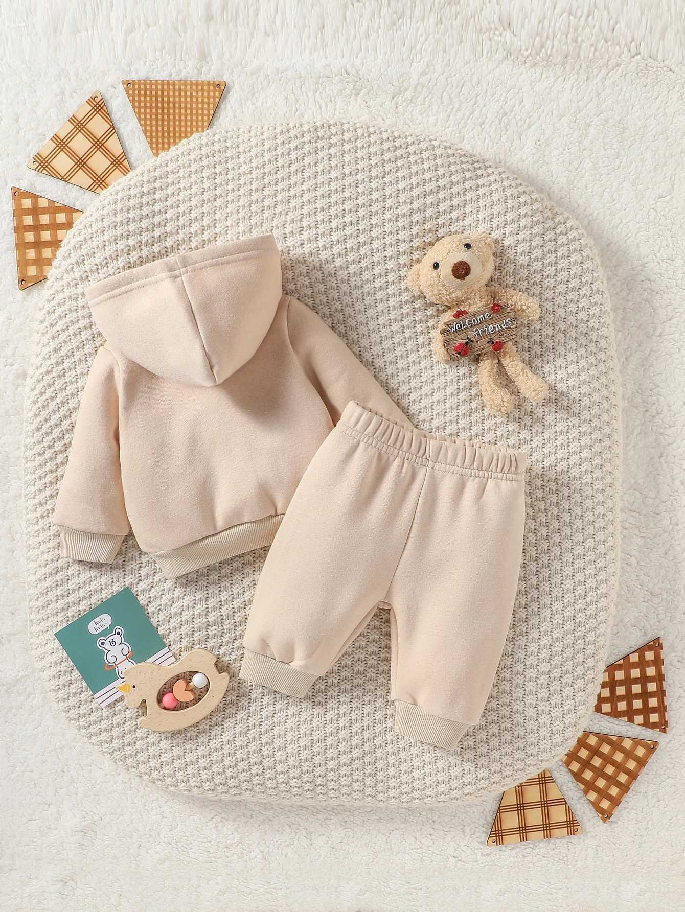 Clothing Sets Baby Boys Solid 2PCS Antumn/Winter Long Sleeve Hooded Sweatshirt +Trousers For Newborn-6M Daily Cute Set H241126