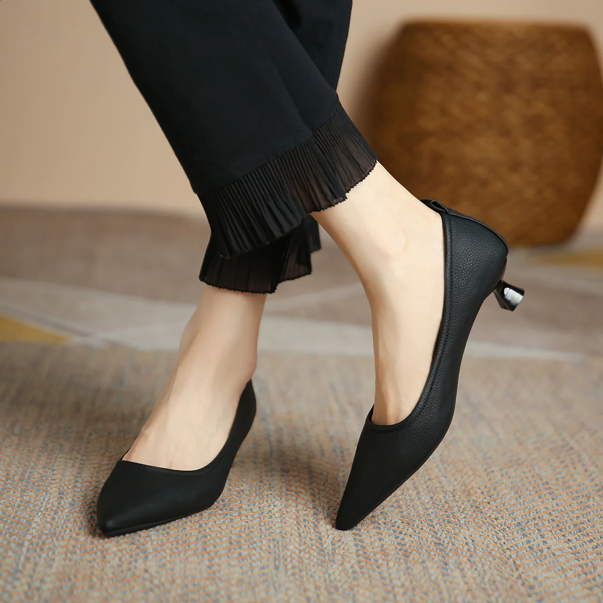 2024 Elegant Woman Pointed Toe Leather Fashion 5cm High Heel Four Seasons Versatile Female Mary Jane Shoes Comfortable Loafers 241010