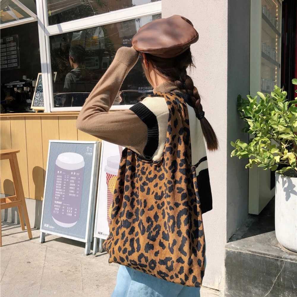 Female Ins Autumn and Winter Leopard Print Chic Korean Corduroy Shoulder Canvas Bag Shopping Tote Bag Womens Shopper Bag Bolsas Z240910