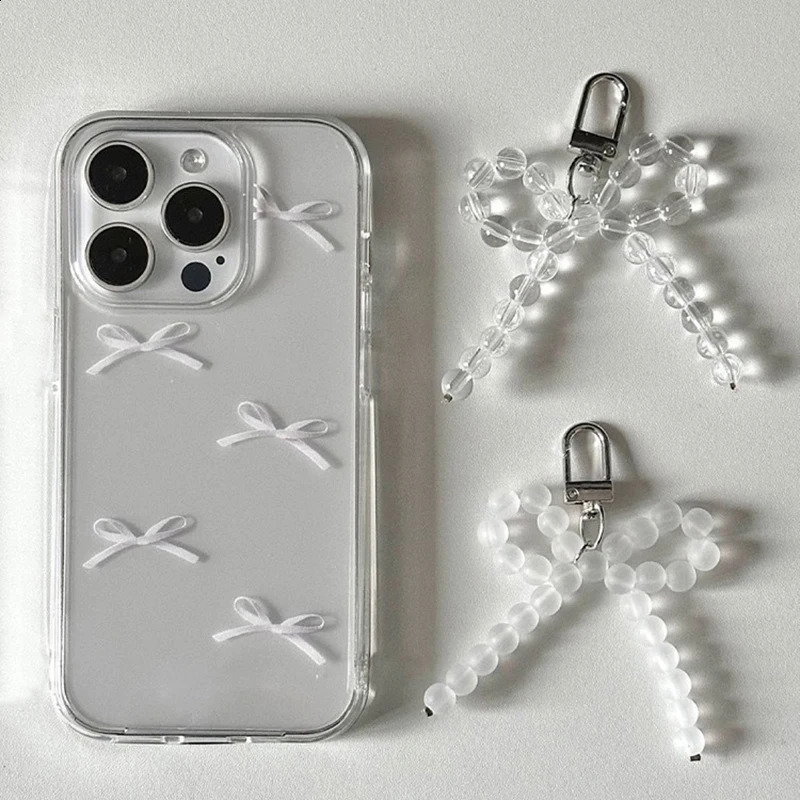 Sweet Pearl Bow Heart shaped Keychain Womens White Bow Backpack Keychain Charm Decorative Bag Pendant Handmade Jewelry Gift 240914