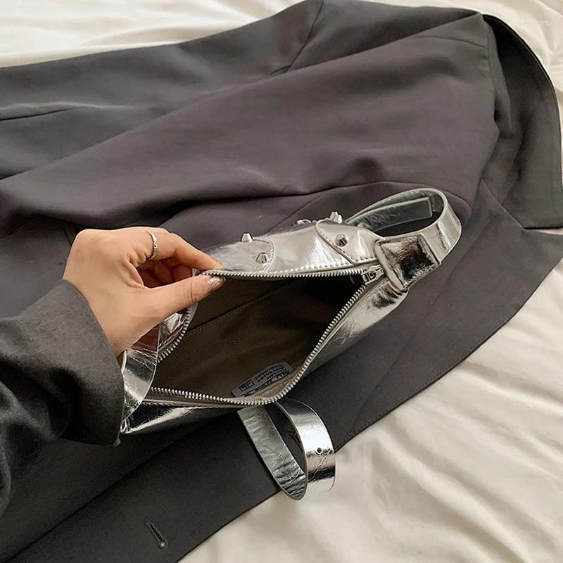 2025 NEW Shoulder Bags Rivets Design Small For Women Korean Fashion Female Crossbody Bag Lady Y2K Handbags And Purses