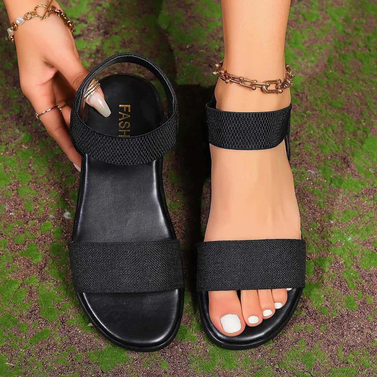 Womens apartment casual sandals ultra light and comfortable suitable for women and womenXJ250410