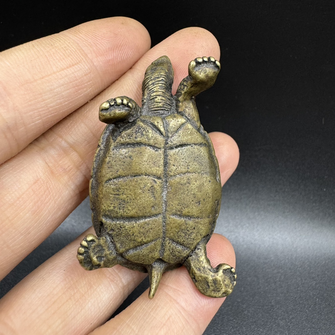 Brass small turtle ornaments solid copper thousand-year-old turtle pattern longevity turtle mini copper turtle simulation turtle bronze 65.5g