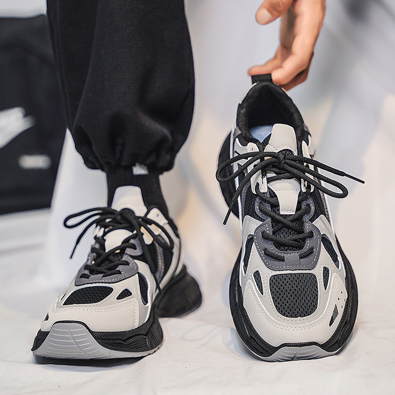 Sports shoes mens summer ultra light running shoes breathable and shock-absorbing professional running shoes 240920