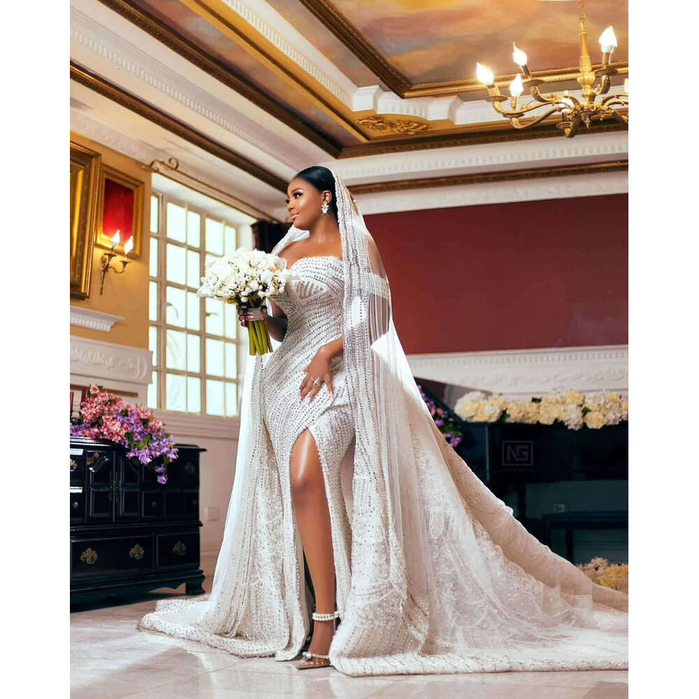 Mermaid Wedding Dresses Crystal Pearls Bridal Gowns with Detachable Train Side Split Custom Made Bride Dress