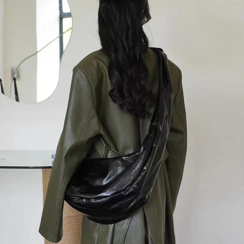Totes New Oversize Soft Women Shoulder Bag Casual PU Leather Crossbody Bags For Wide Strap Tote Designer Half Moon Hobos 2024