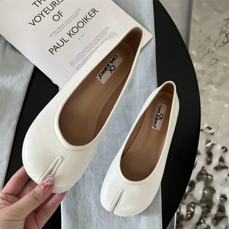Split toe flats ballet woman slip on loafers soft bottom moccasins sier flat ballerina single tabi ninja women shoes 240906
