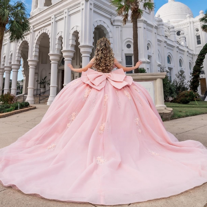 Pink Dresses Off The Shoulder Lace Appliqued Beads Crystal Bow Tull Ball Gown Vestidos 15 De Quinceanera Sweet 16 Dress