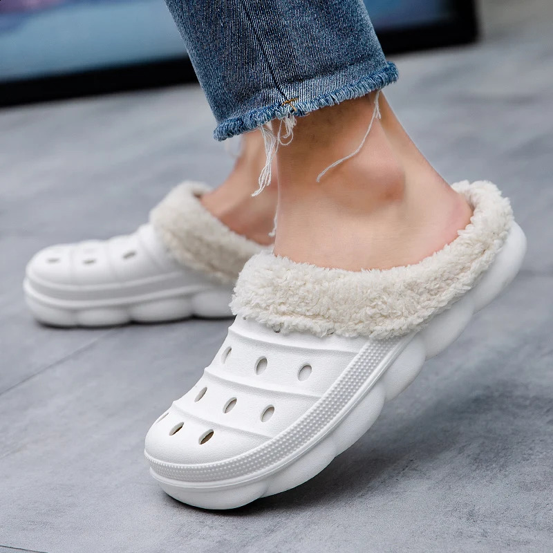 Winter mens and womens warm fur slider unisex comfortable indoor cotton shoes mens casual plush slider fur Clogs 45 240909