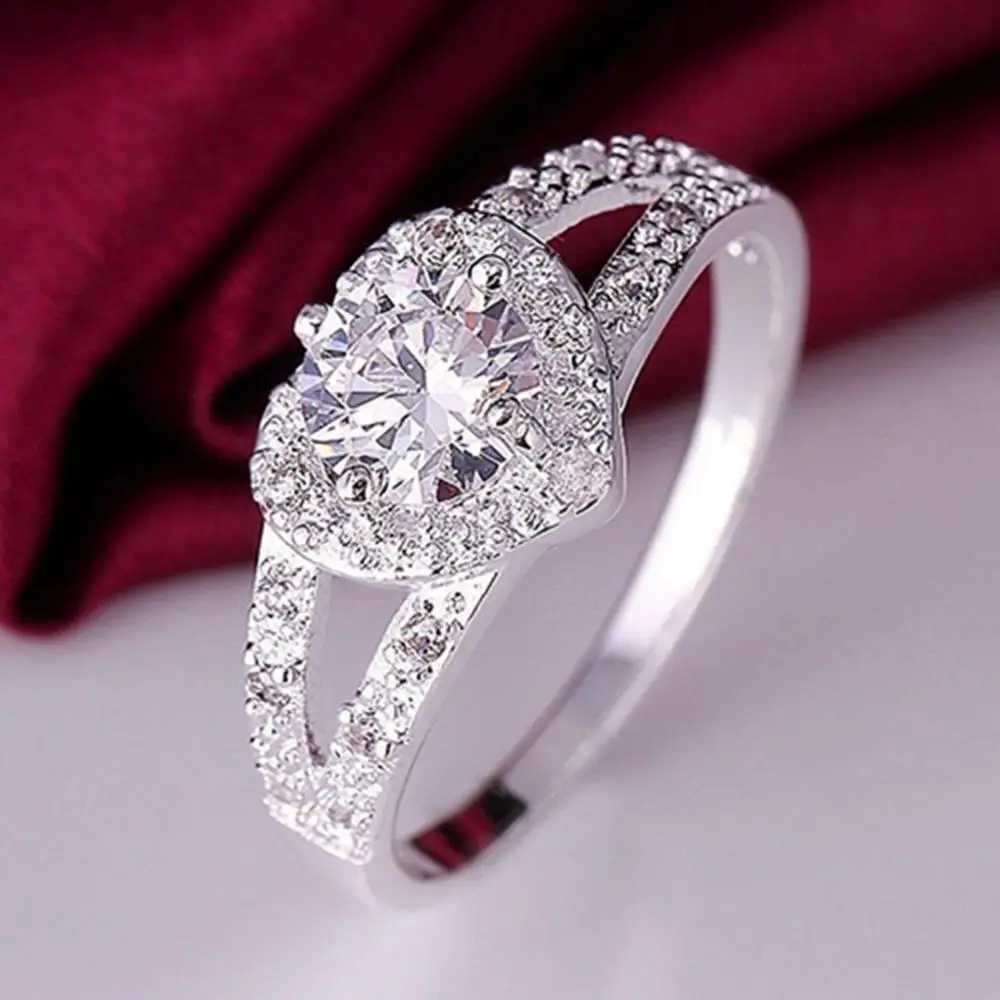 Jewelry Women Ring 925 Sterling Silver Crystal Heart Shed Bridal Wedding JewelryXJ250110