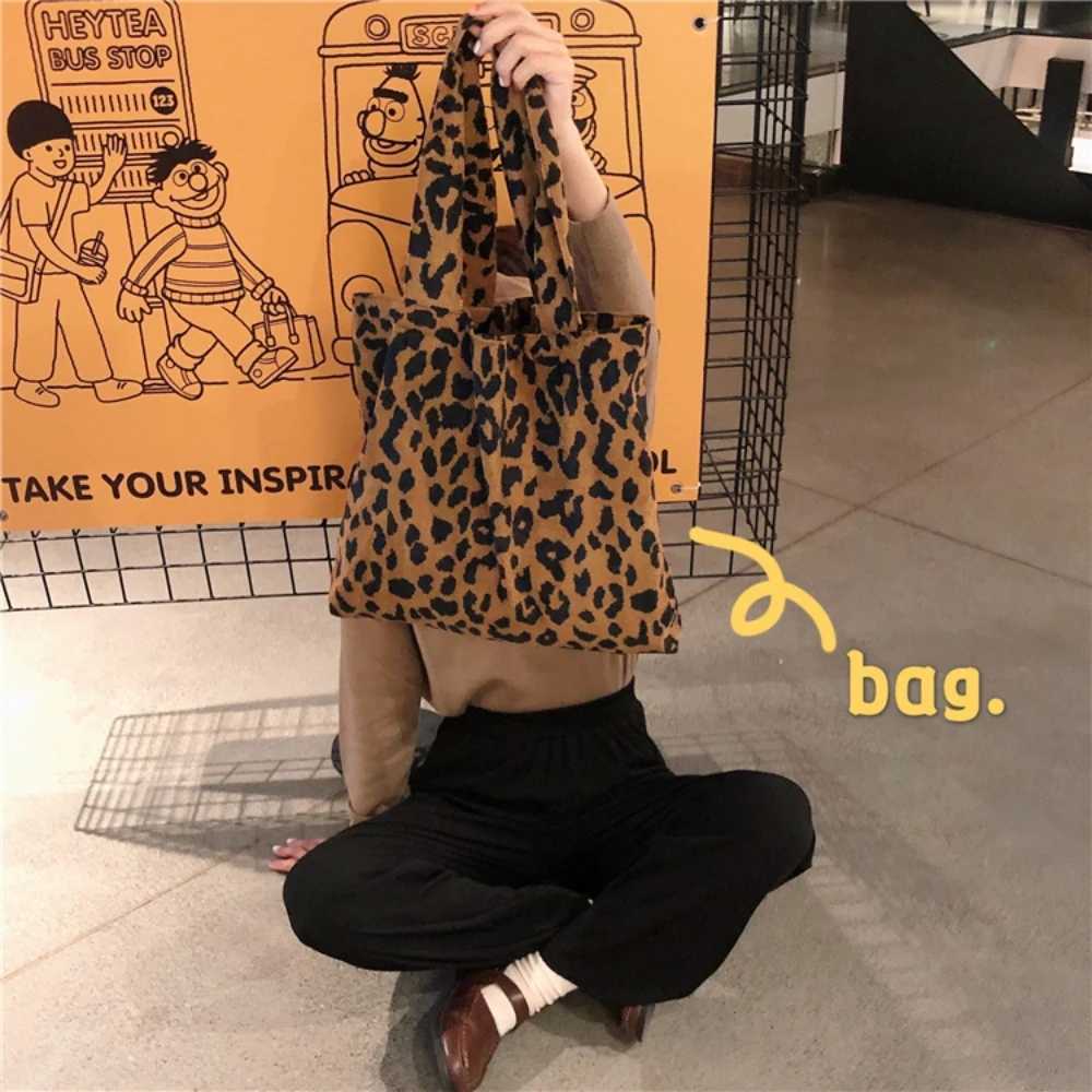 Female Ins Autumn and Winter Leopard Print Chic Korean Corduroy Shoulder Canvas Bag Shopping Tote Bag Womens Shopper Bag Bolsas Z240910