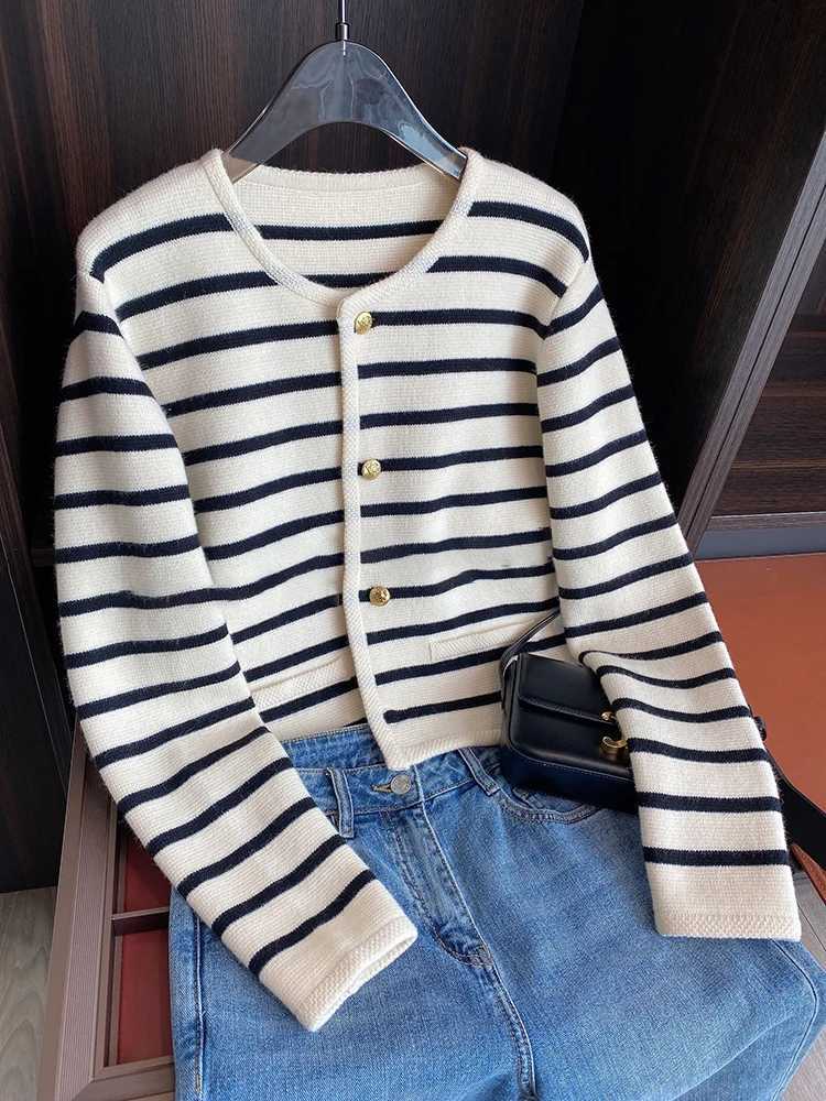 Women Spring Autumn Sweaters O-neck Stripe Knitted Cardigan Fashion Long Sleeve Casual Short Tops Korean Style New 2024X2409