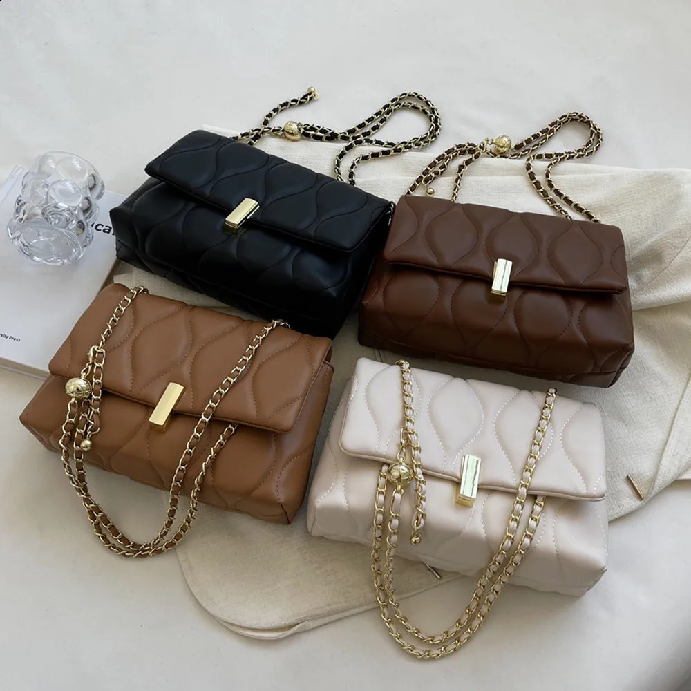 3 Hifashion chain bedding shoulder for women trend PU leather flip cross body bag square womens handbag brown beige 240910 4
